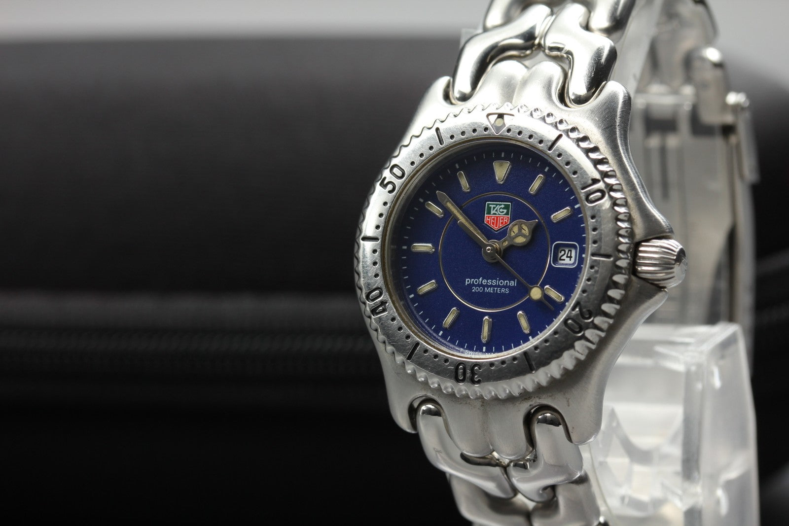 Vintage TAG Heuer SEL WG131A Quartz Blue Dial Women's Watch 28mm JAPAN