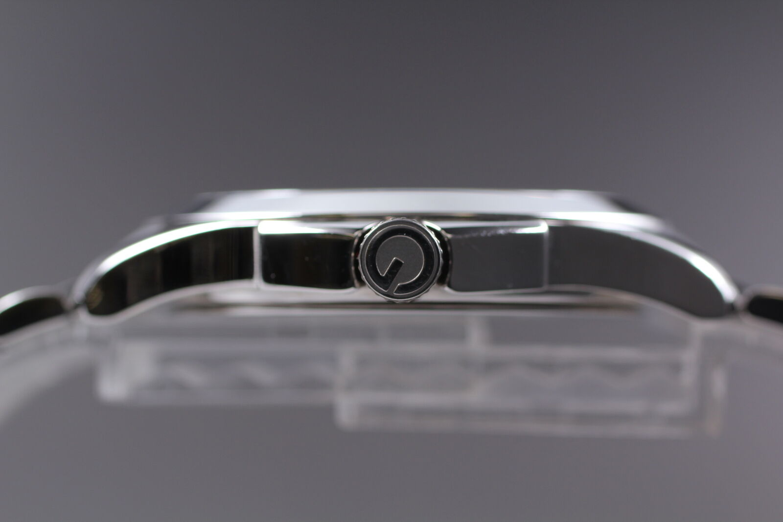 4807571