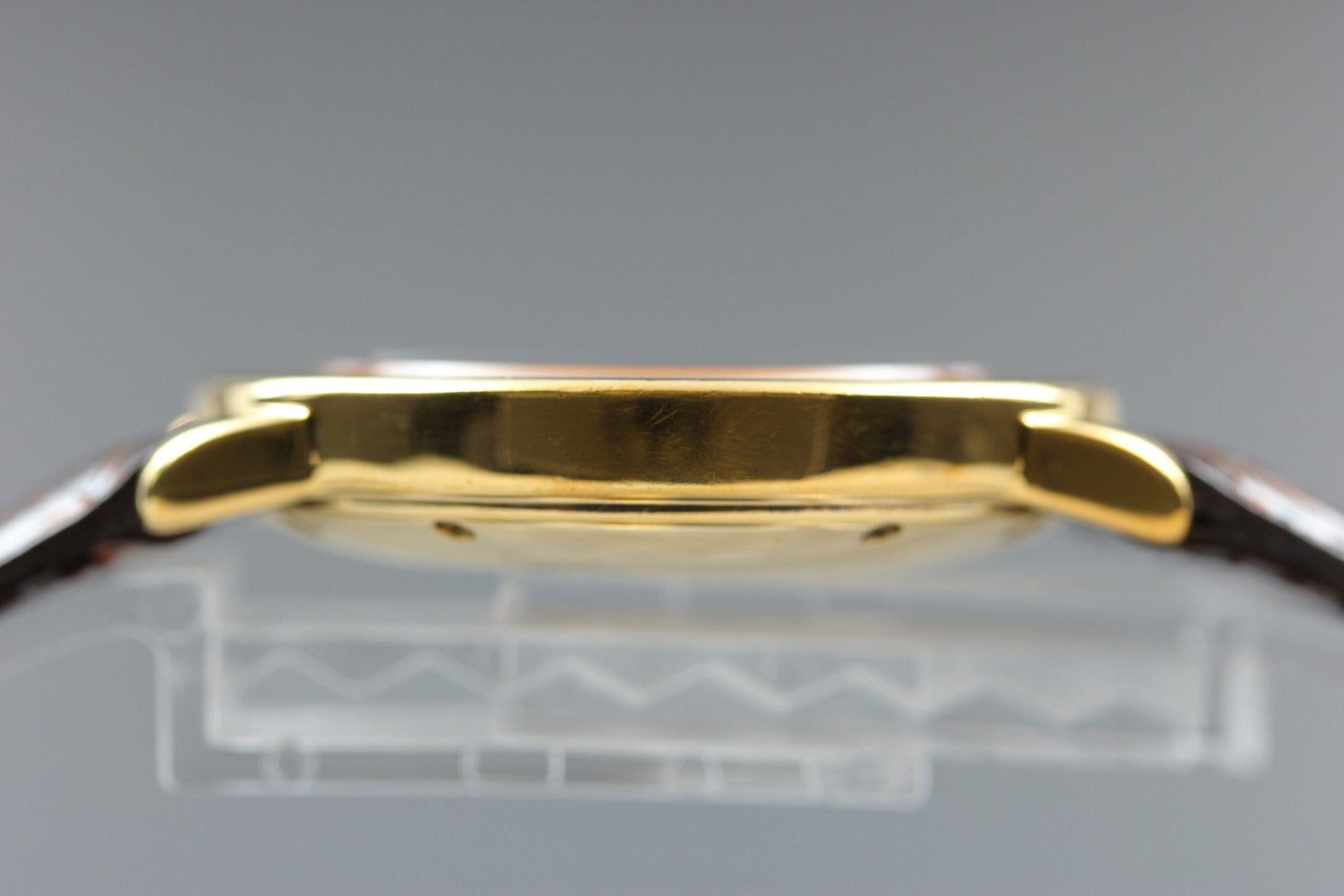 Vintage Cartier Must de Cartier Ronde 1810 1 Gold Brown 32mm Unisex Quartz Watch