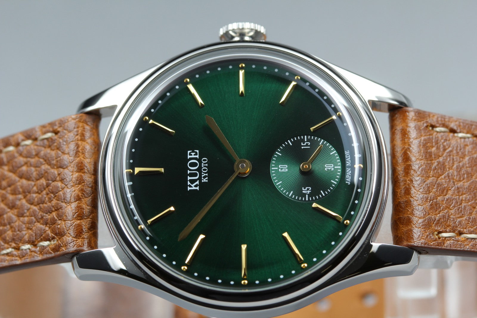 KUOE KYOTO OLD SMITH 90-001 34mm Green Dial Brown Quartz Men's Watch [Box]