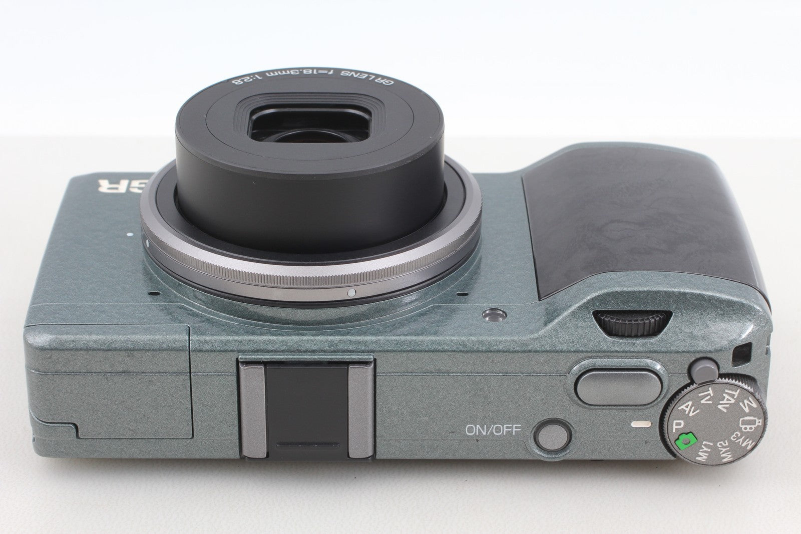 [Top MINT] RICOH GR Green Wavetone Limited Edition Only 5000 Made / 1700 Shots