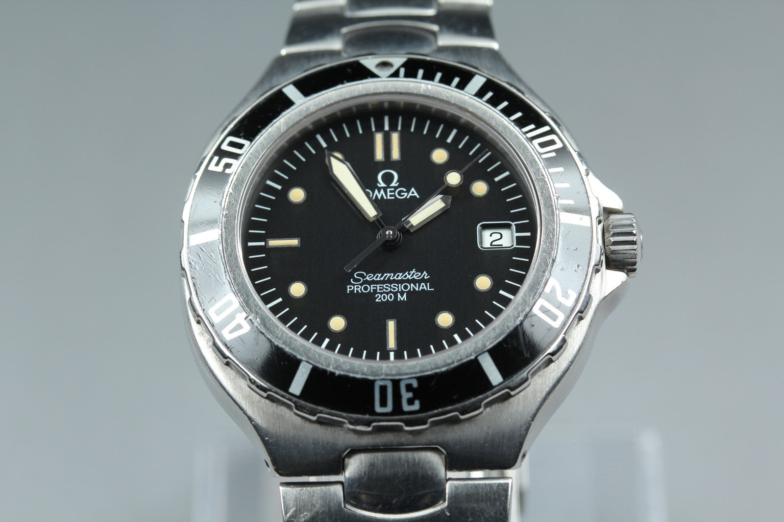 New Batt Vintage OMEGA seamaster Professional 200m Quartz Black Men's Watch 36mm