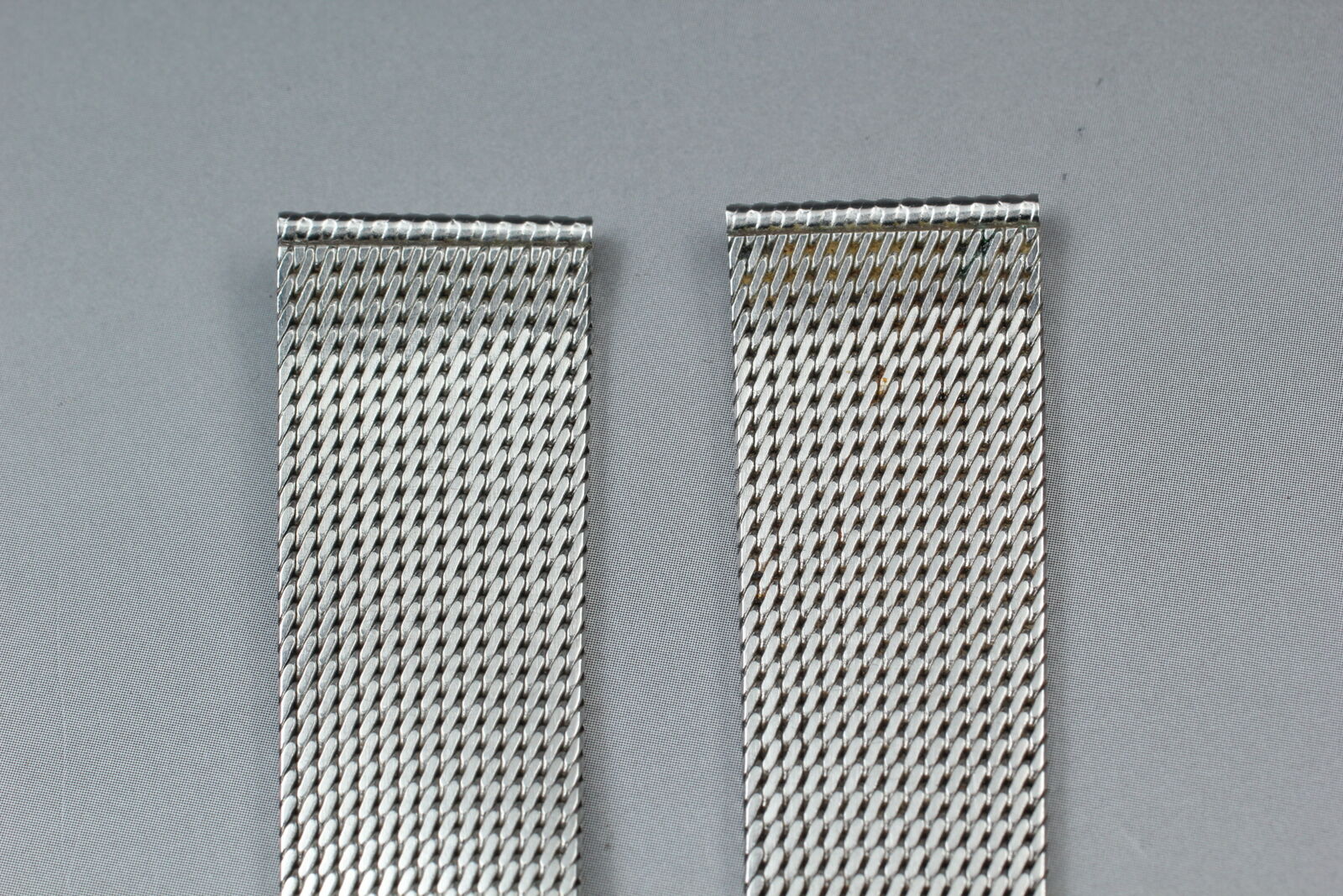 4740098