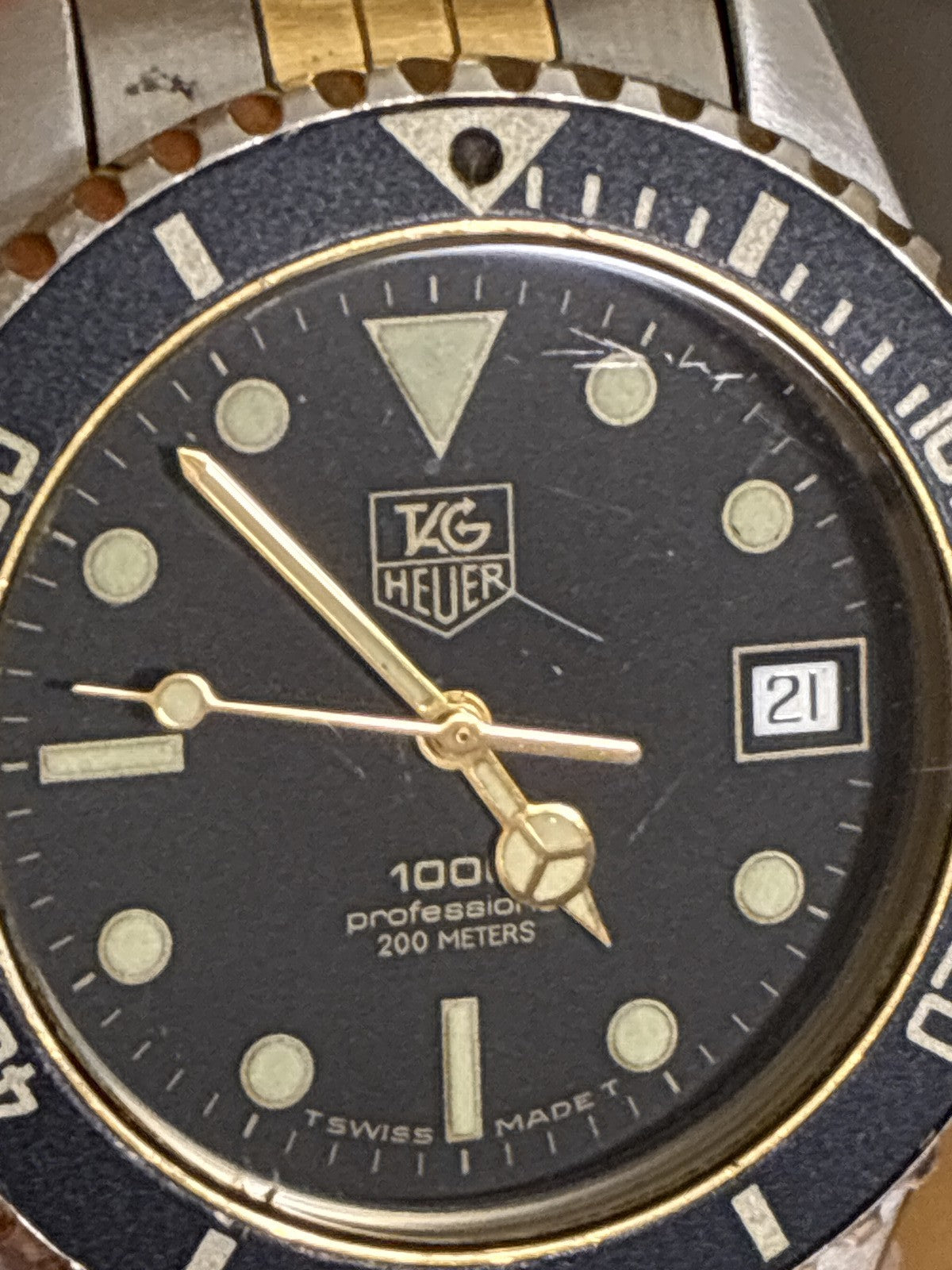 TAG Heuer 1000 PROFESSIONAL 980.020L Quartz Black Dial Men's Watch 37mm Exc+4