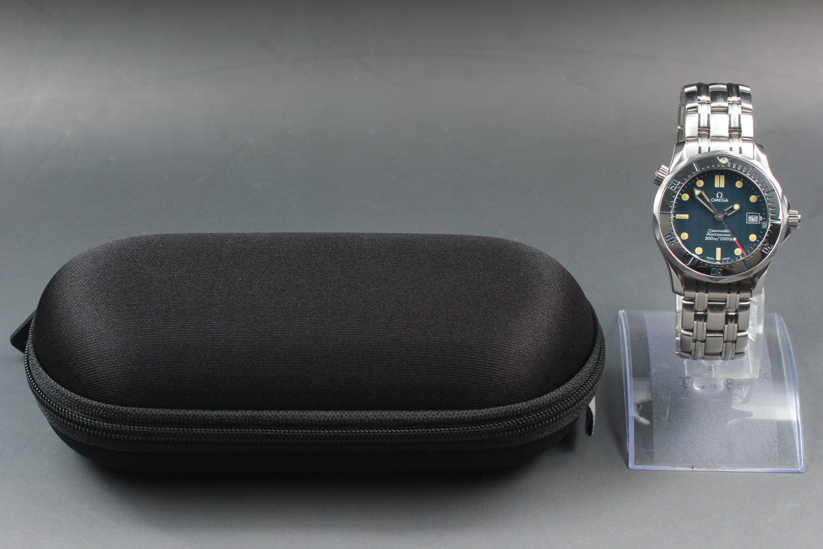 New Batt[Exc+5] OMEGA Seamaster Professional 2562.8 Quartz Men's Watch 37mm JP