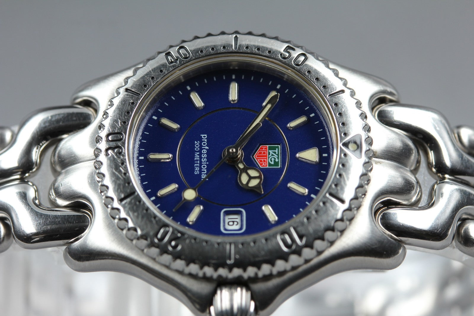 TAG HEUER SEL Professional WG131A Quartz Blue Dial Women's Watch 28mm From JAPAN