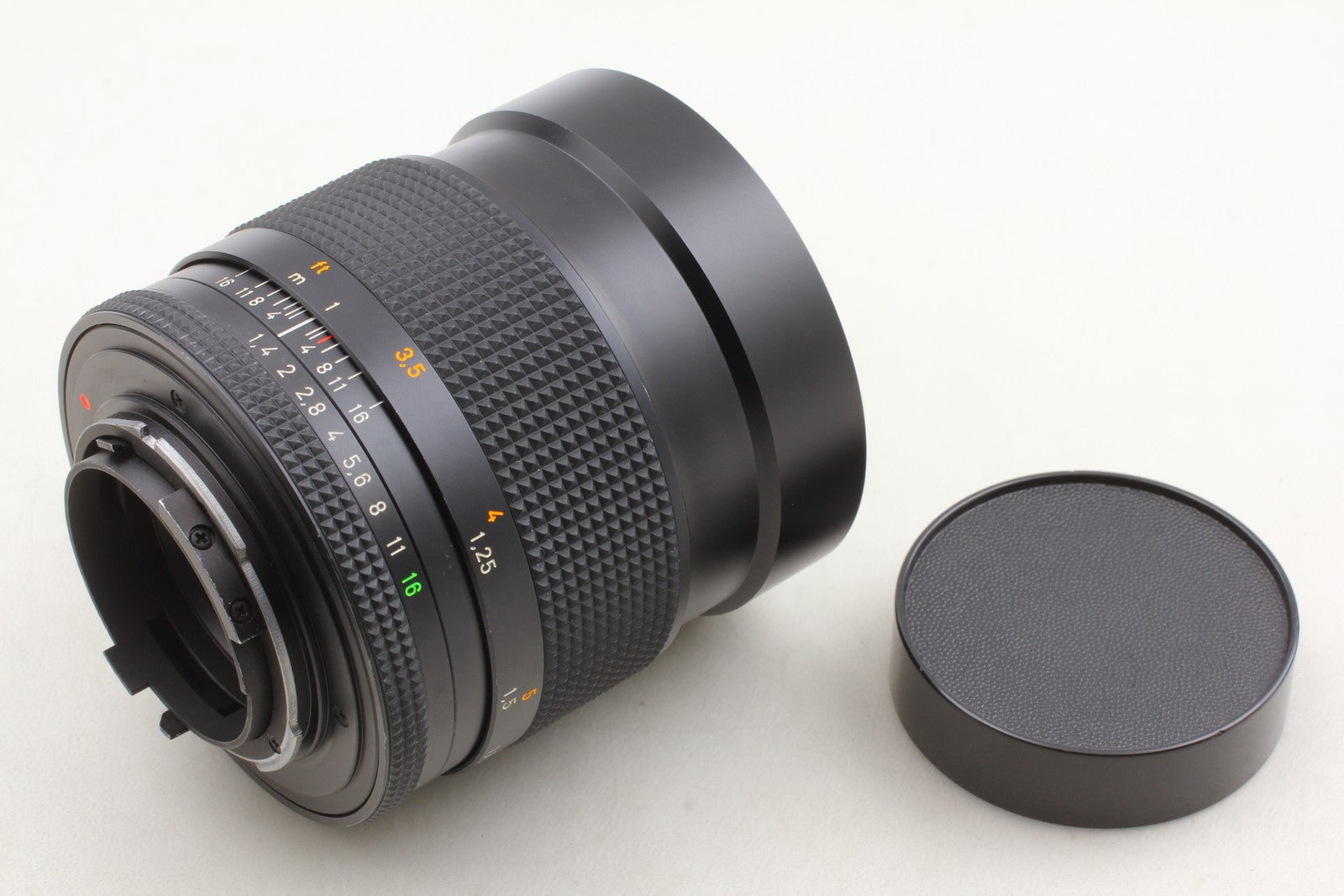 [MINT w/ Hood] Contax Carl Zeiss Planar T* 85mm F/1.4 Lens CY Mount MMJ JAPAN