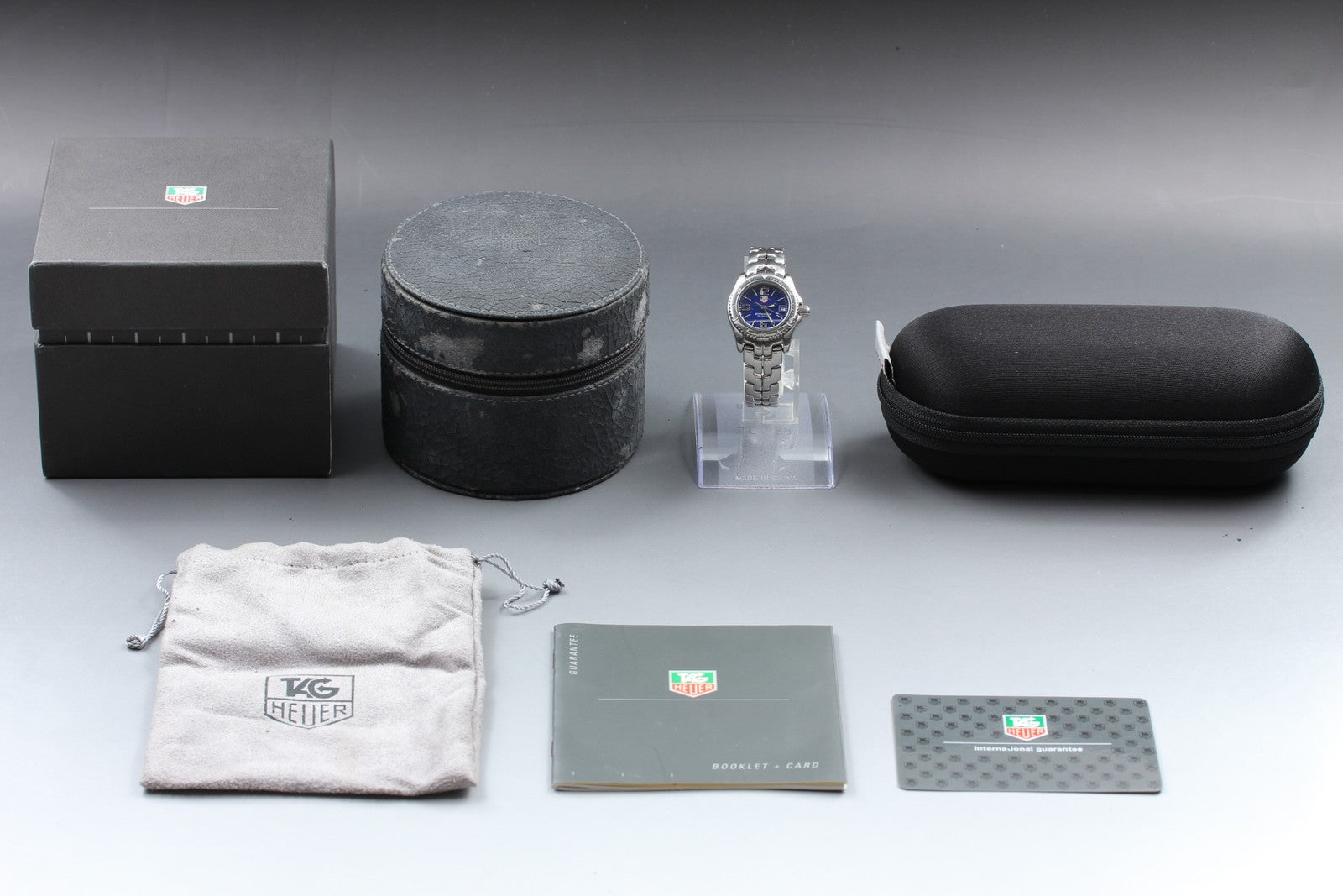 TAG Heuer Professional WT1413 Quartz Blue Dial Women's Watch 26mm JAPAN Box
