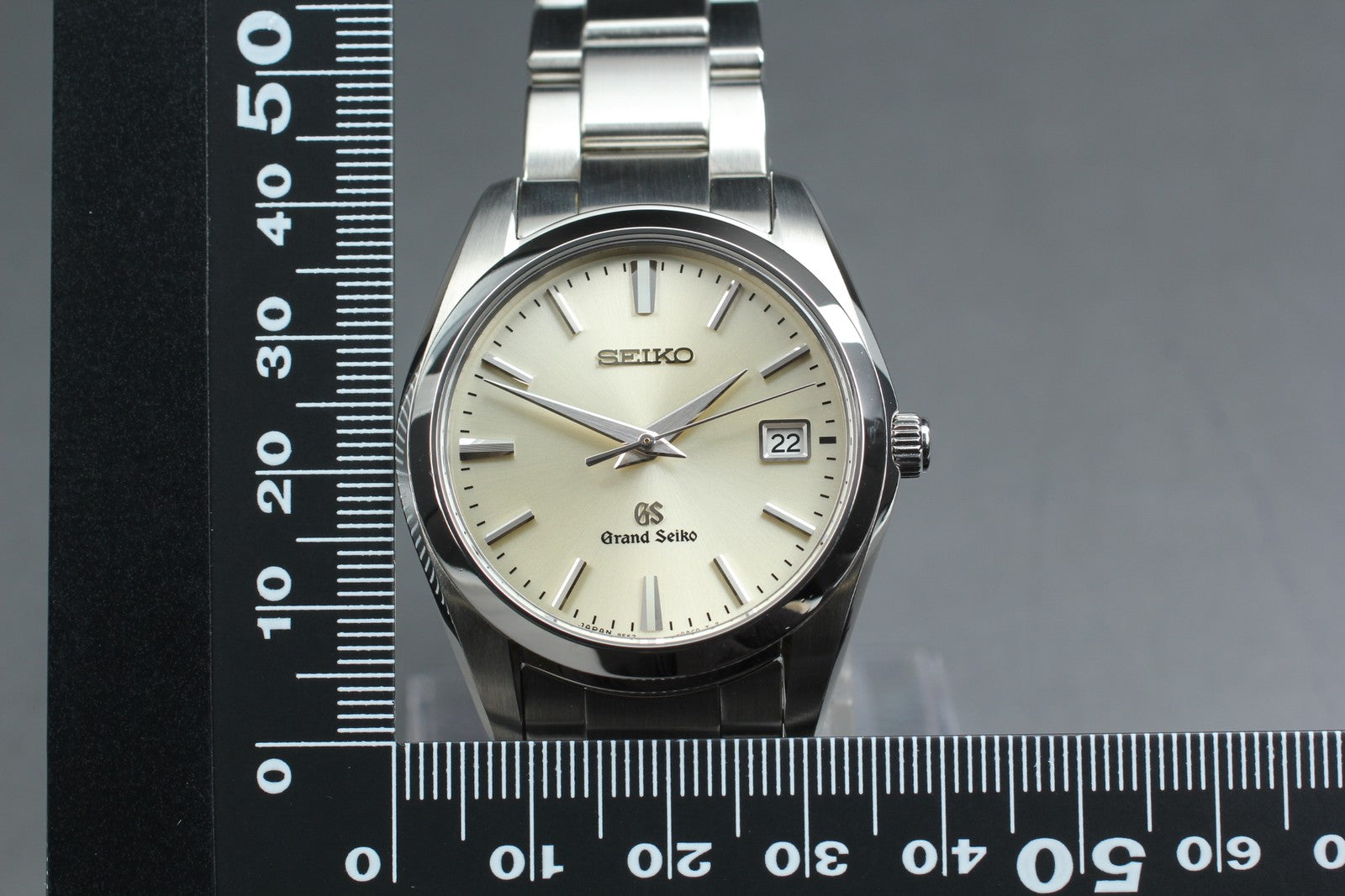 [Near MINT-] Grand Seiko GS 9F62-0AB0 SBGX063 Champagne Quartz Men's Watch JAPAN