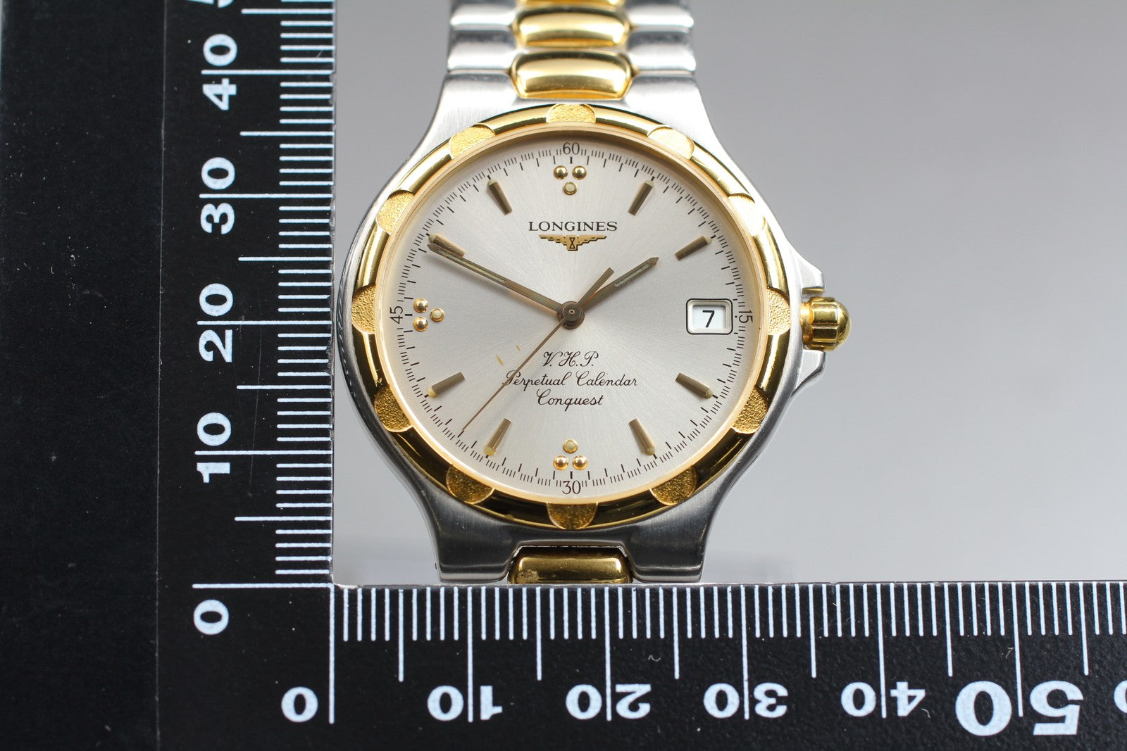 New Batt[Exc+5] LONGINES Conquest VHP L1.627.3 Quartz Silver Men's Watch 34mm JP