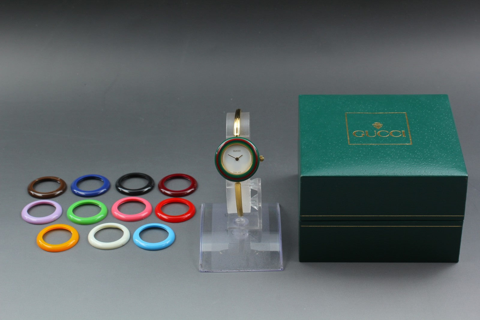 New Batt Vintage GUCCI Change Bezel 11/12.2 Quartz Women's Watch 25mm JAPAN Box