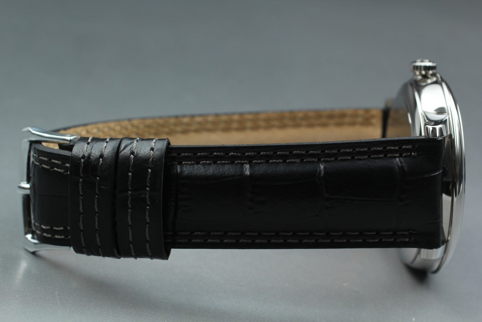 N MINT Box Omega De Ville Prestige 424.13.40.20.03.002 Co-Axial Blue Men's Watch