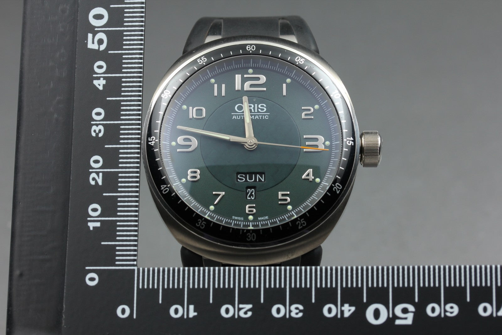 ORIS TT3 7589 Day Date Titanium Green Dial Black 44mm Automatic Men's Watch
