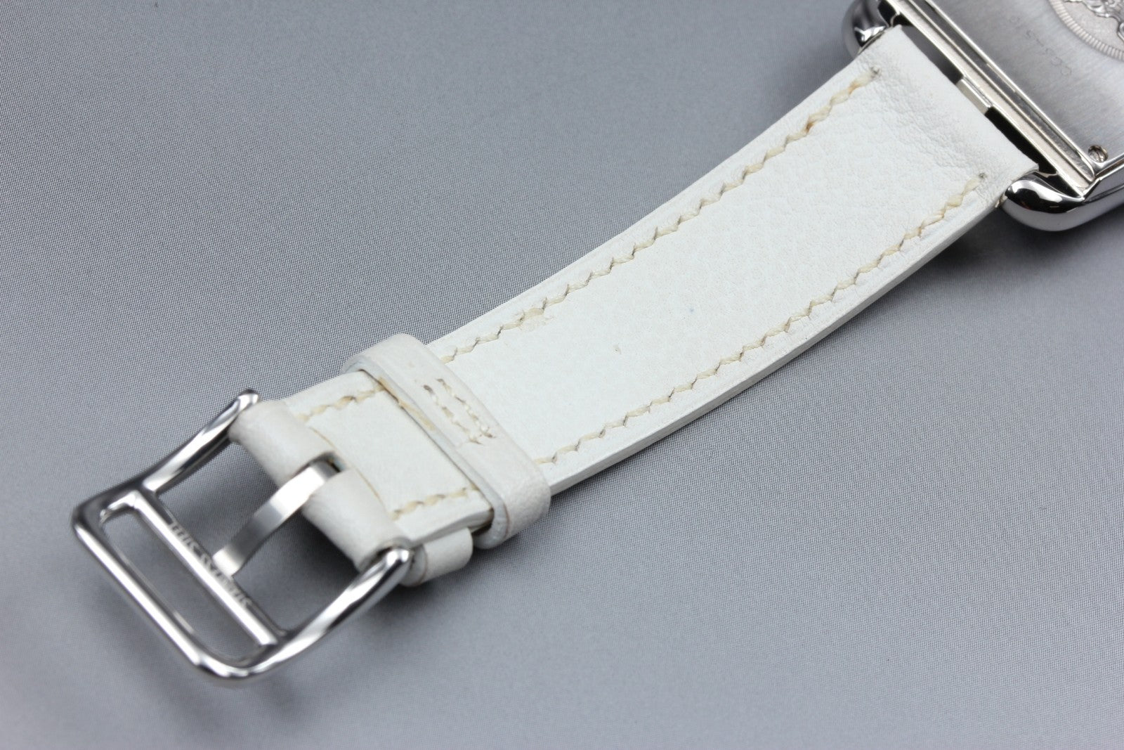[Overhauled] HERMES Cape Cod Dual Time CC3-510 25mm White Women's Qz Watch Box