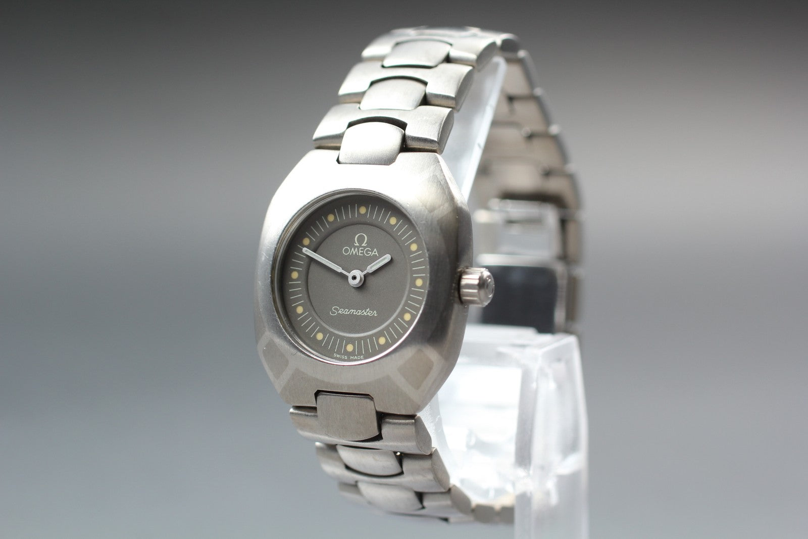 New Batt OMEGA Seamaster Polaris Titanium Cal.1450 Gray Women's Watch 22mm JAPAN