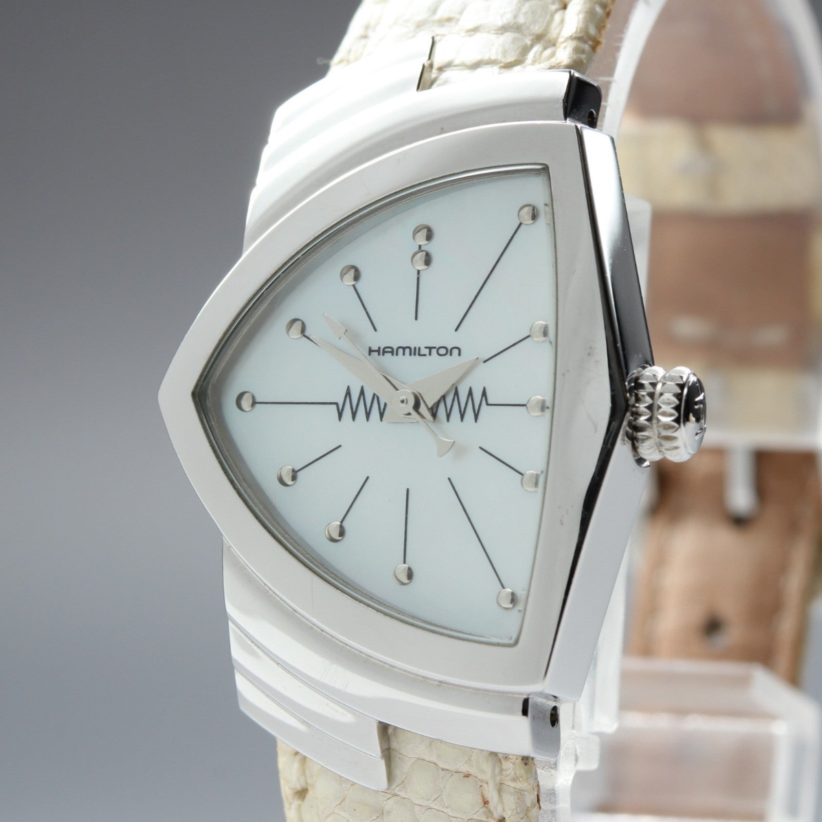 New Batt Hamilton Ventra H242111 Quartz Shell Dial Women's Watch 24mm JAPAN Box