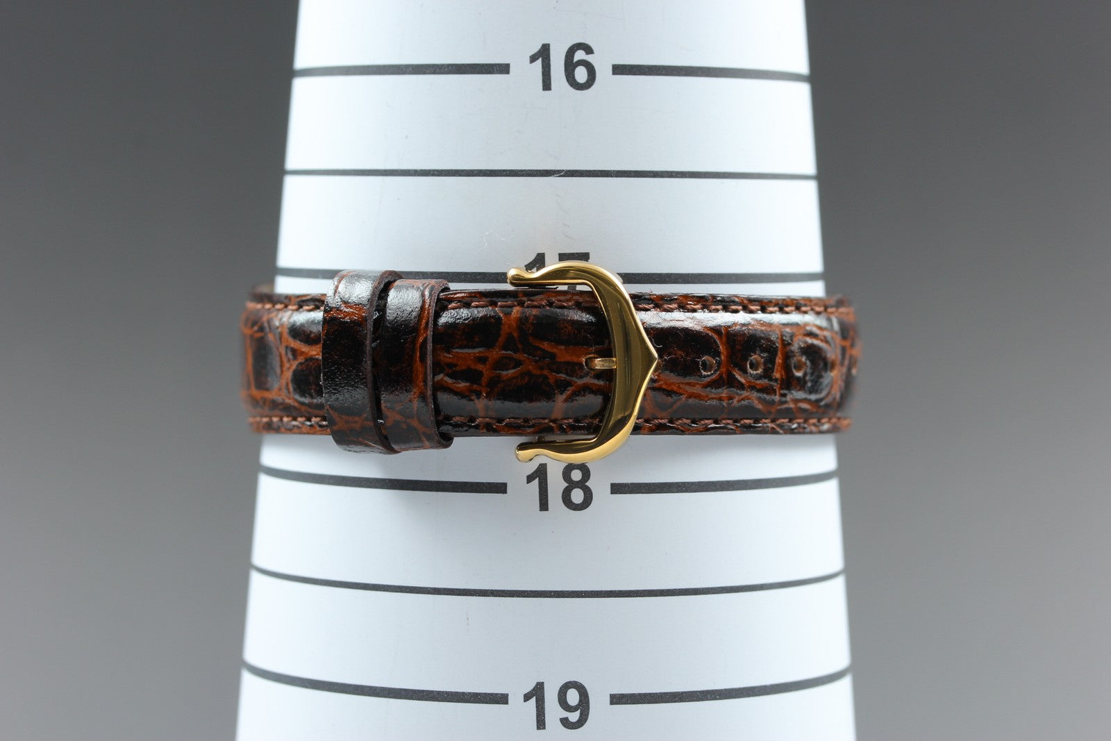 Vintage Cartier Must de Cartier Ronde 1810 1 Gold Brown 32mm Unisex Quartz Watch