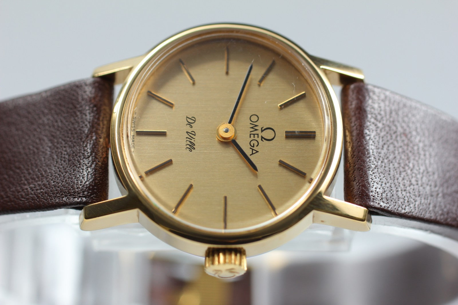 Vintage OMEGA De Ville 511.0508 Cal.625 24mm Gold Hand Winding Women's Watch