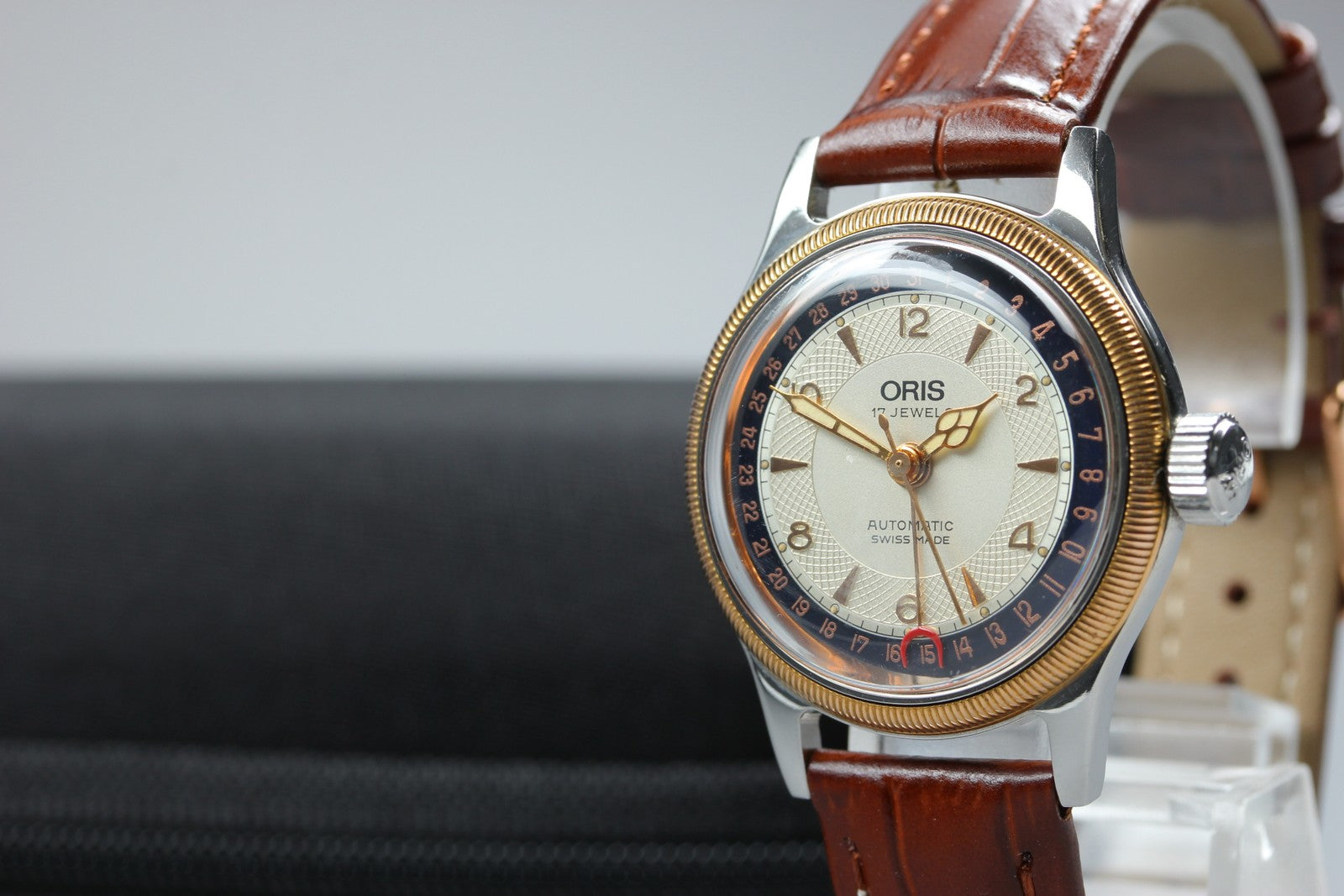 Vintage ORIS Big Crown Pointer Date 7400B Automatic Cream Men's Watch 32mm JAPAN