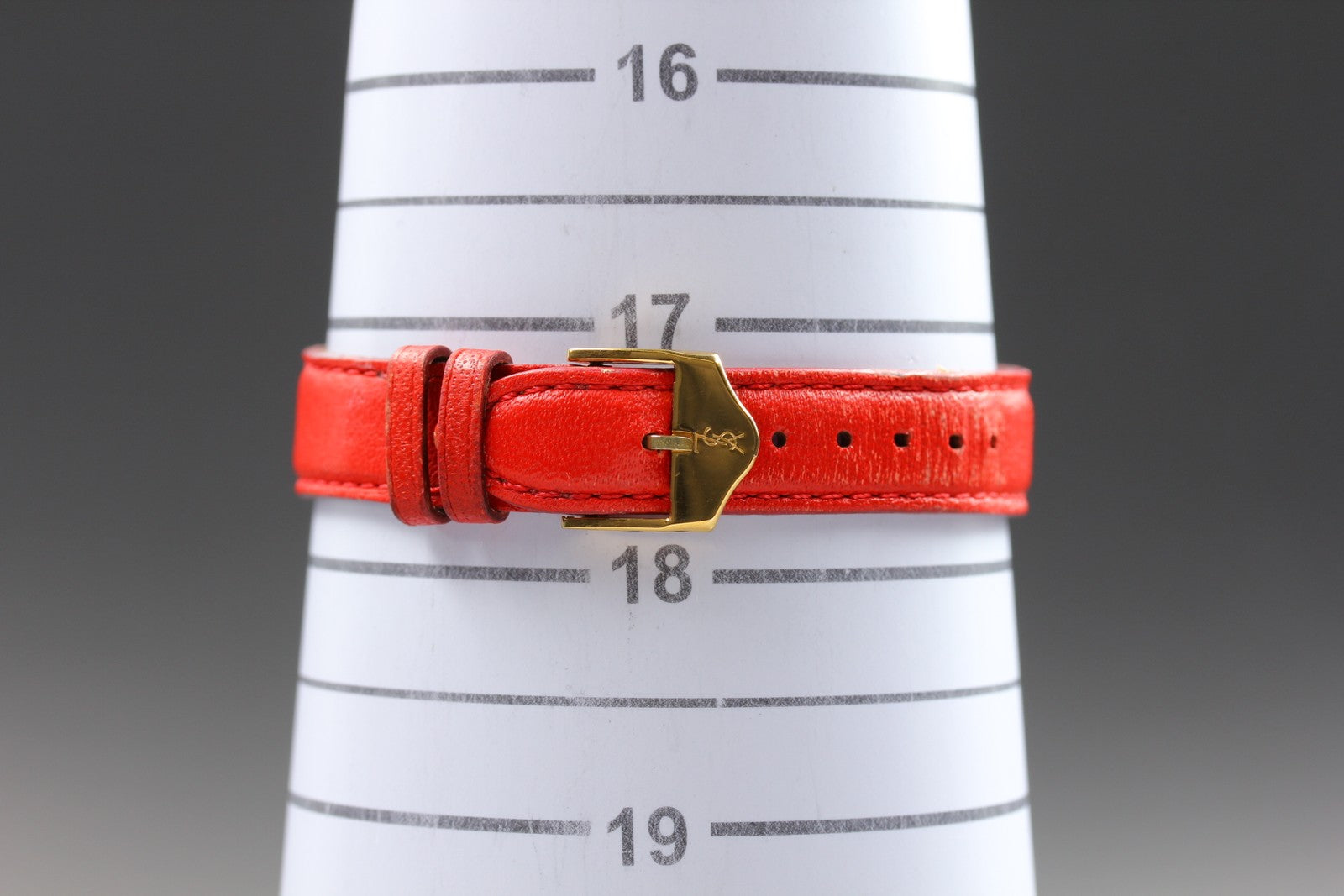Vintage Yves Saint Laurent Heart Gold Red Leather 30mm Women's Watch Quartz