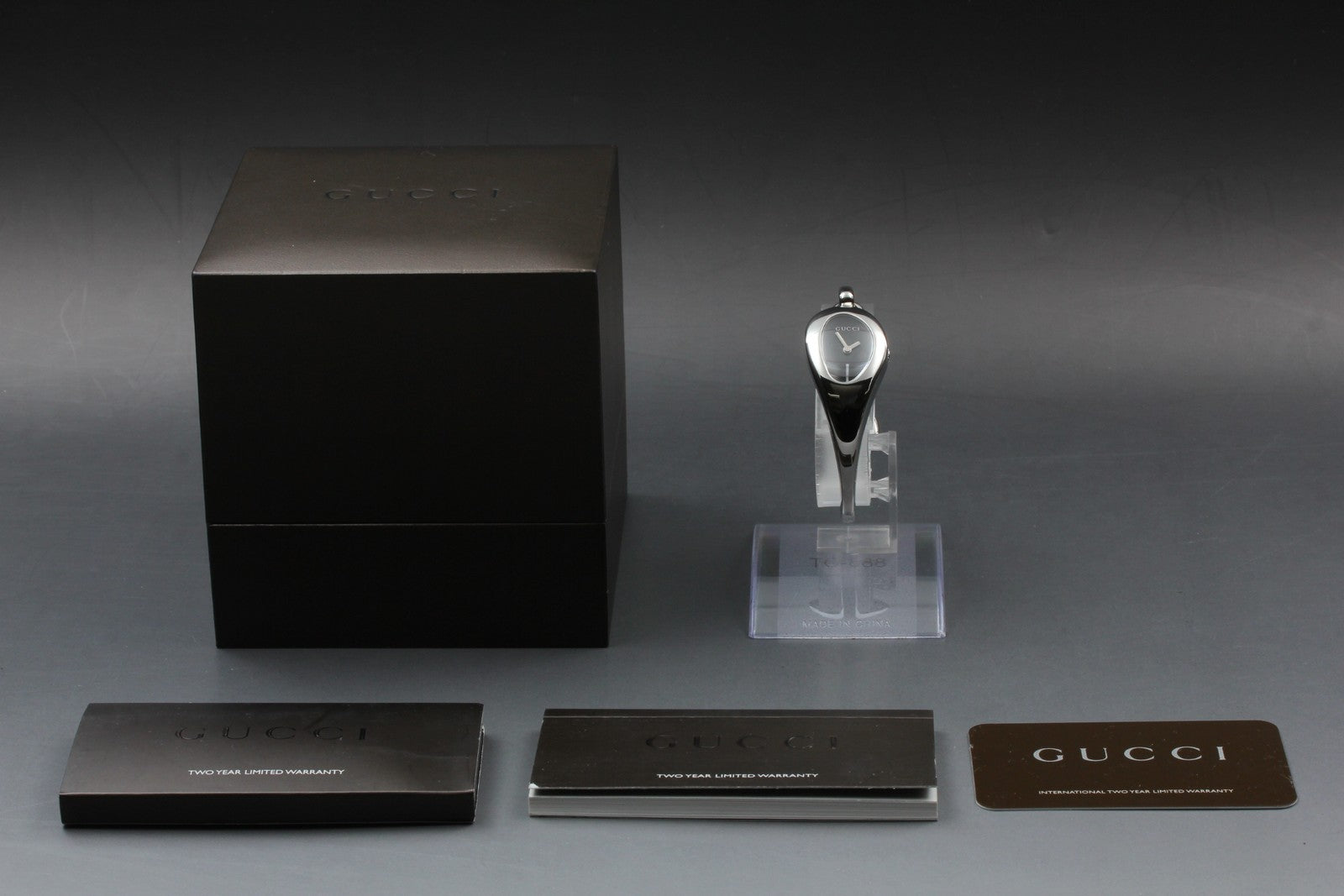 [Near MINT Box] Gucci 103 Horsebit Black Dial Silver 21 mm Woman's Quartz Watch