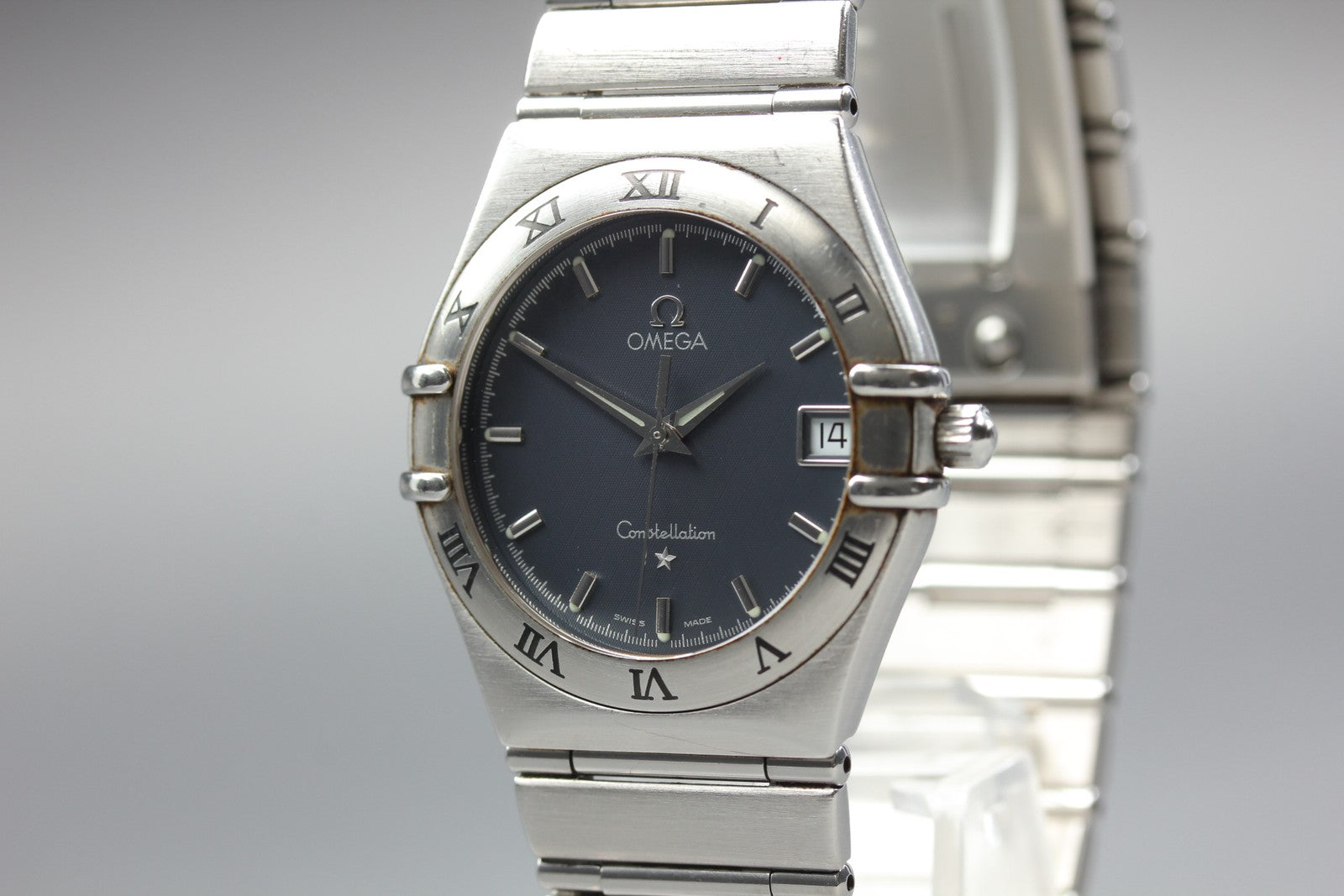 New Batt Vintage OMEGA Constellation 1512.4 Quartz Women's Watch 33mm JAPAN