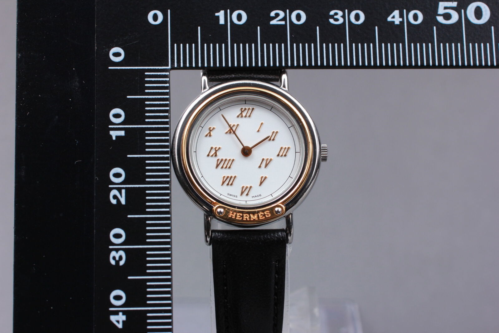 New Battery [Exc+5 Box] HERMES Meteor Women's Quartz Watch Vintage From JAPAN