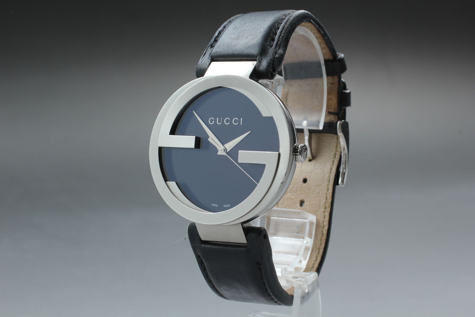 New Battery [Exc+5] GUCCI Interlocking 133.2 Black Silver Men's Qz Watch JAPAN