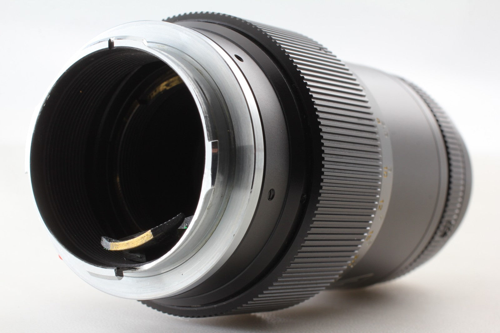 [Near MINT w/Hood] Leica Leitz Wetzlar Tele Elmar M 135mm f/4 Lens From JAPAN