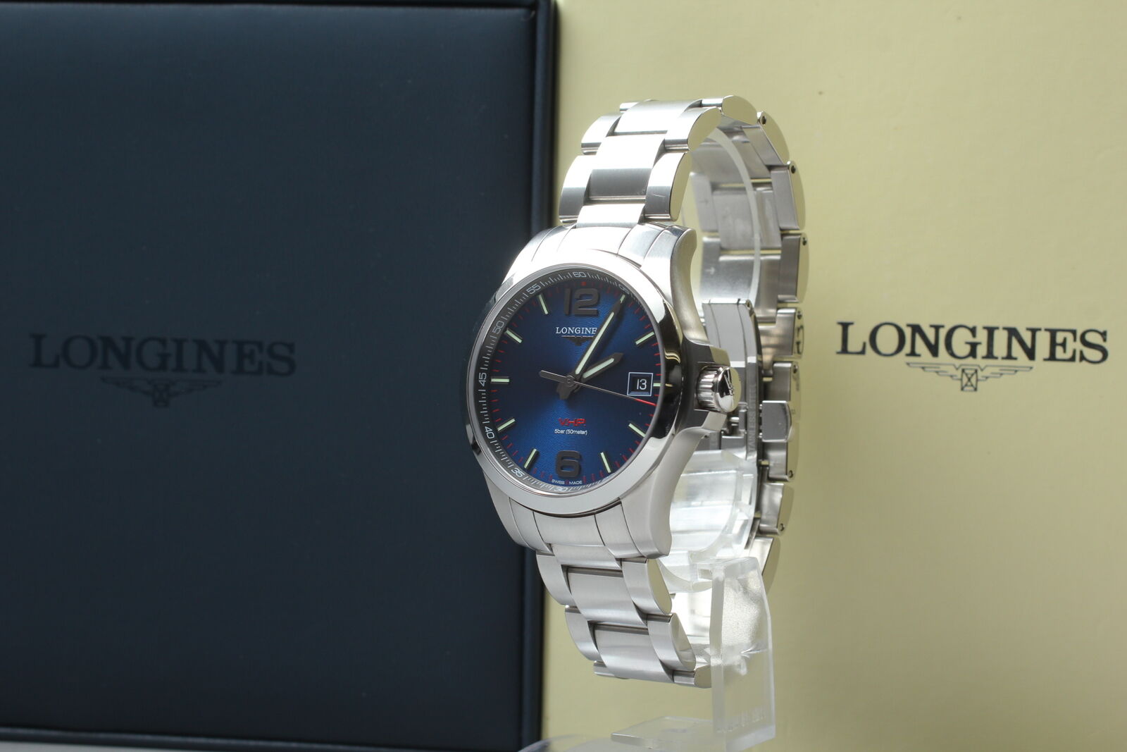 New Battery [N MINT / Box] Longines L3.716.4 VHP Conquest Men's Qz Watch JAPAN