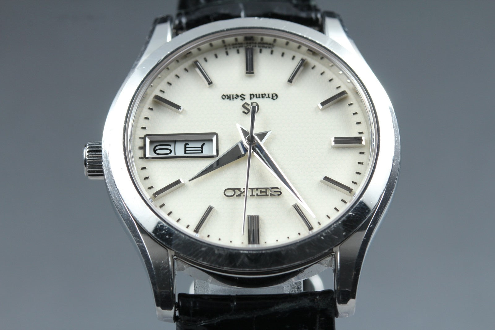 SEIKO Grand Seiko 9F83-0AB0 SBGT019 Quartz Silver Men's Watch 37mm JAPAN