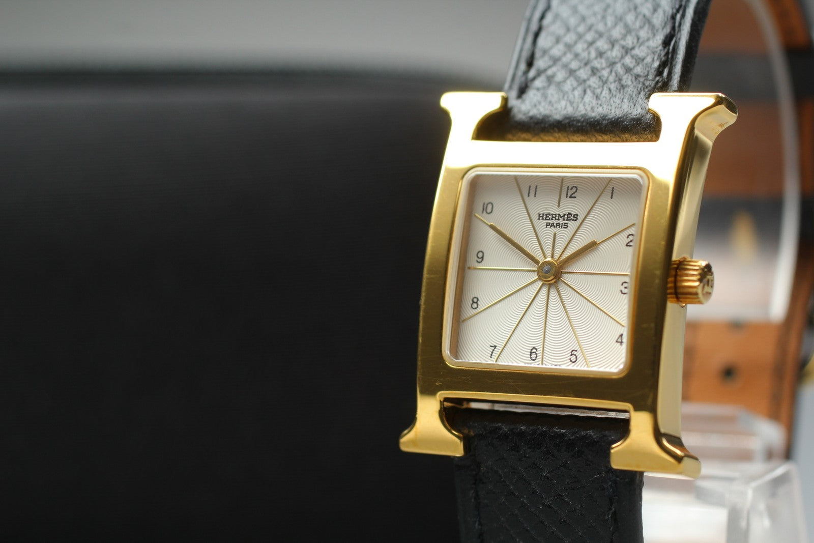[Exc+5] HERMES H Watch HH1.201 Gold Black "A" 21mm Woman's Watch Quartz JAPAN