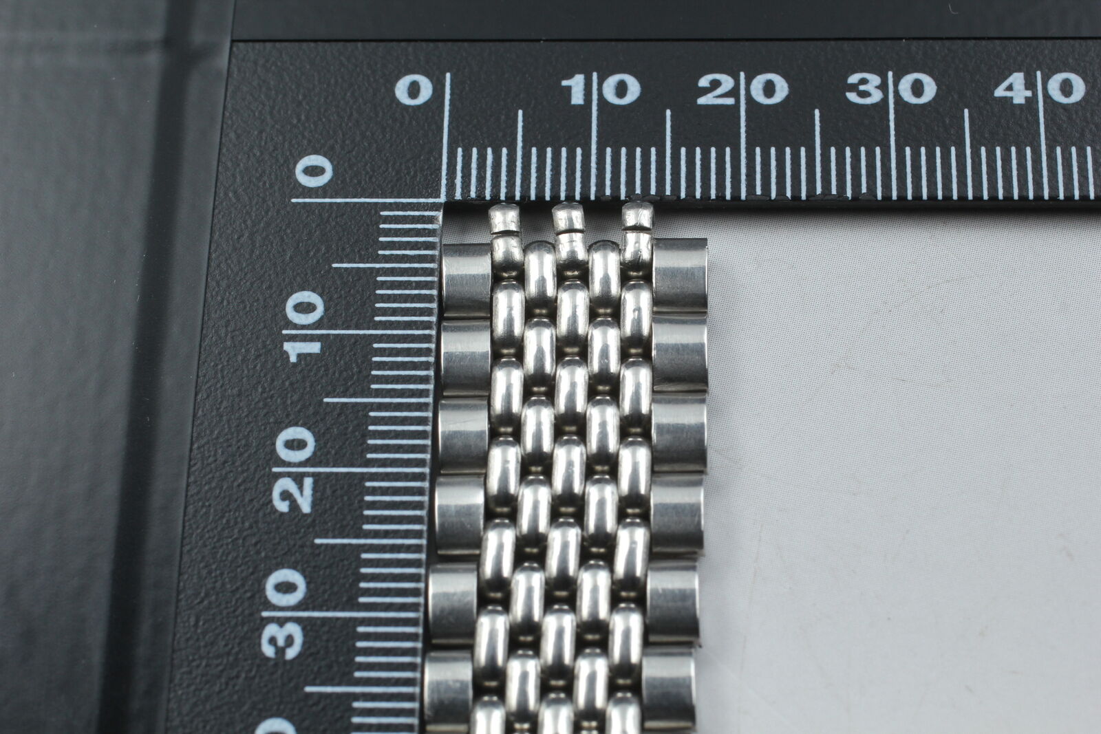 Vintage Exc+5 Omega 1502 18mm End Link 17 Beads of Rice Bracelet Stainless Steel