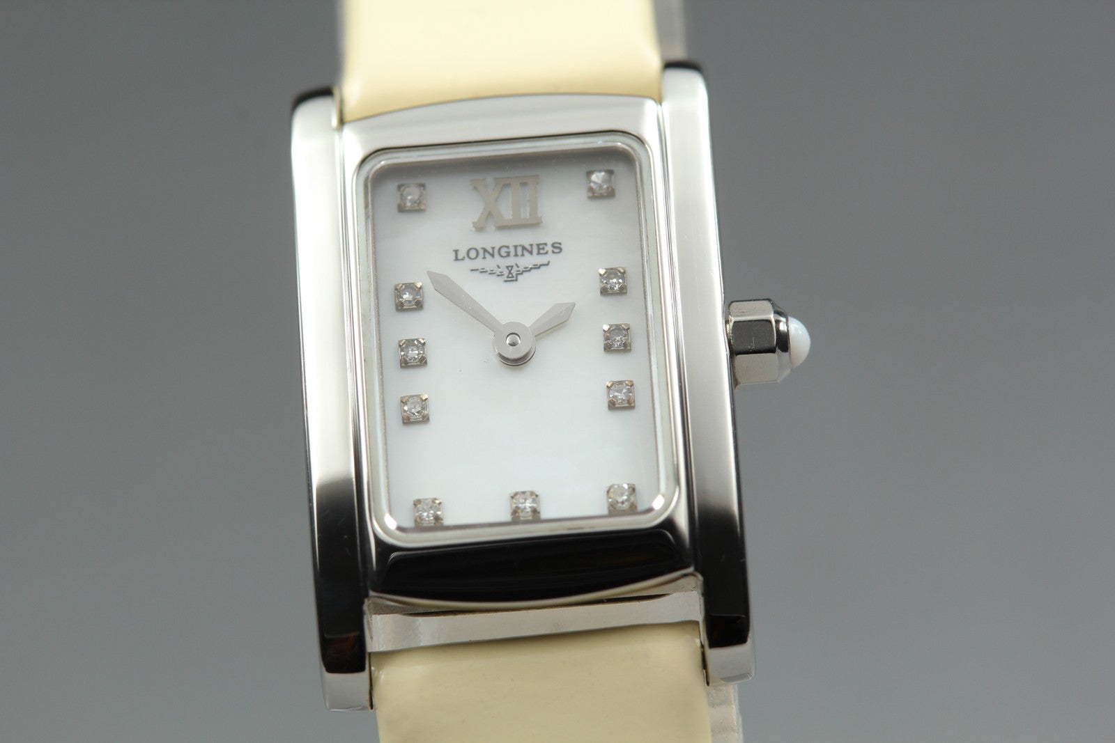 [Exc+5]  Longines L5.158.4 Dolce Vita White Silver Women's Quartz Watch JAPAN