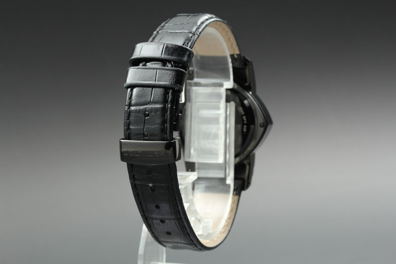 New Batt Hamilton Ventura H244020 Black Quartz Chronograph Men's 32mm Box