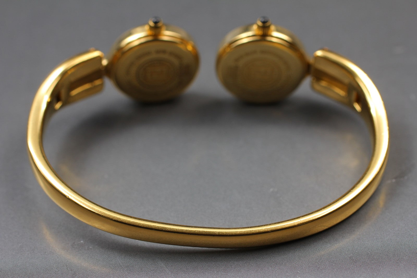 Vintage [Exc+5 Box] FENDI 620L Dual Time Gold Bangle Women's Quartz Watch JAPAN