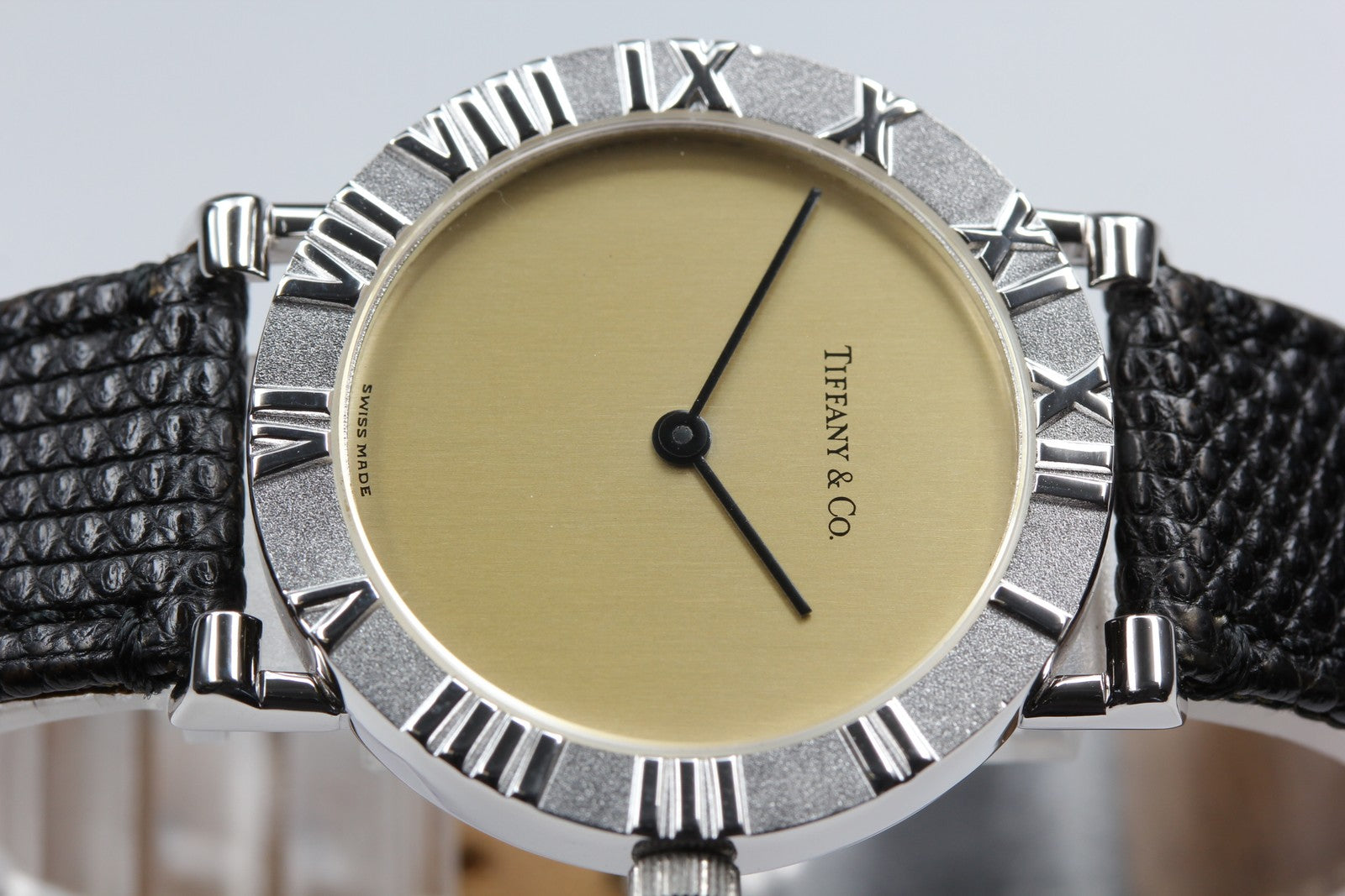 Tiffany & Co Atlas M0640 31mm Roman Silver Black Leather Unisex Quartz Watch