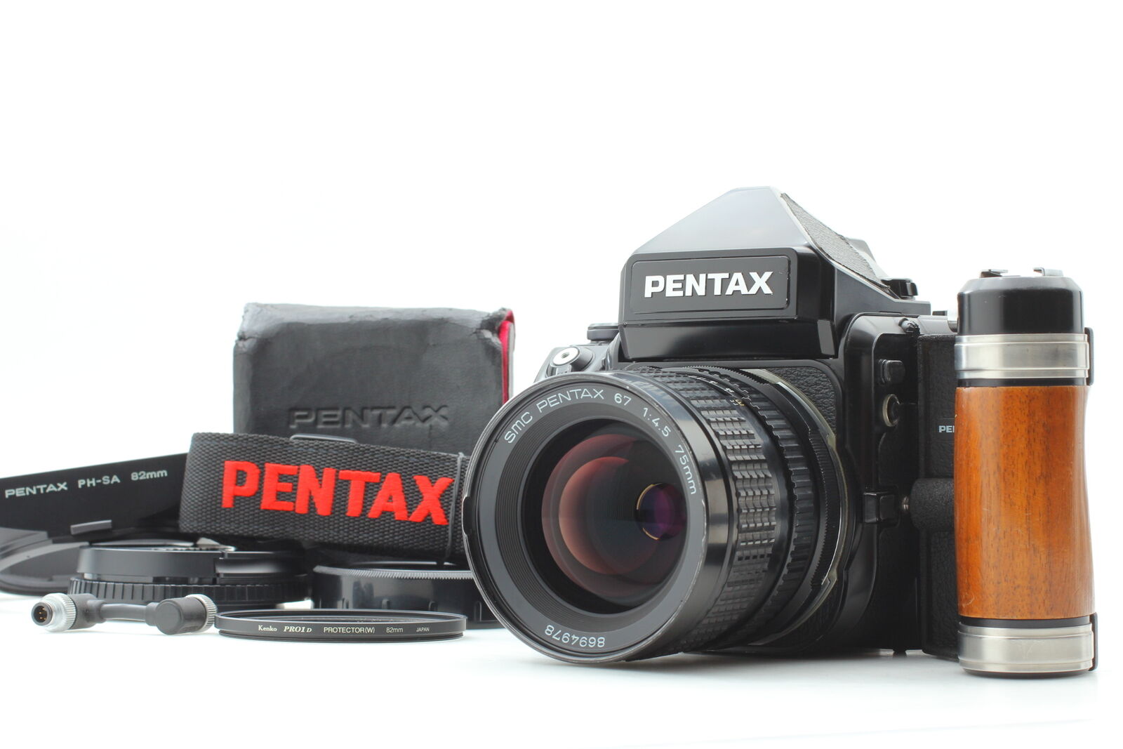 [Exc+5 w/Strap Grip] Pentax 67II Film Camera + 75mm f4.5 Lens AE From JAPAN