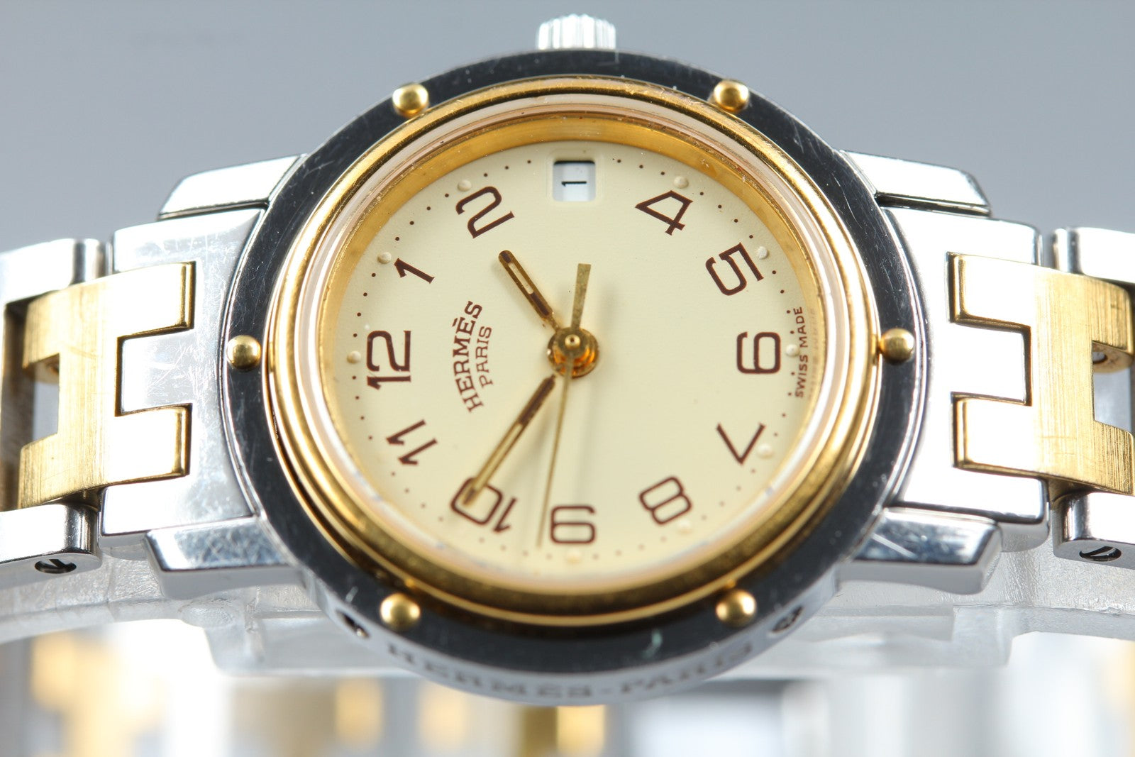 Vintage Hermes Clipper 24mm Ivory Dial Gold Woman's Watch Quartz [w /Box]