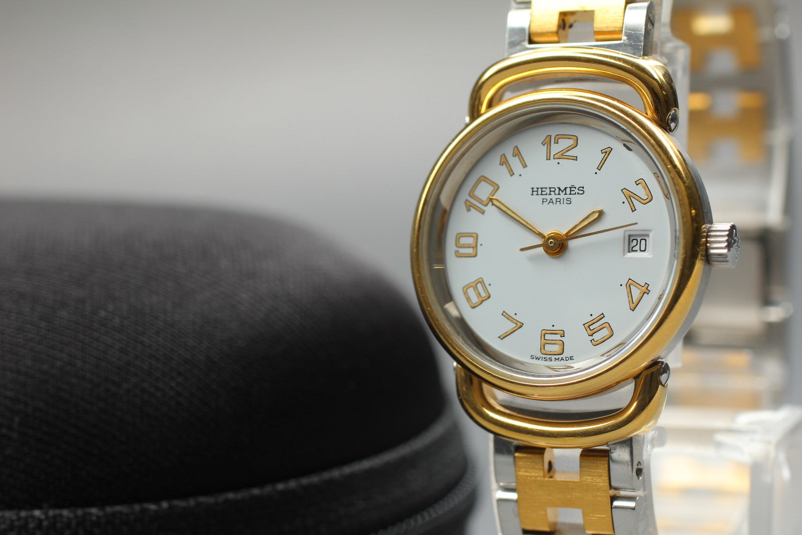 Vintage [Exc+5] Hermes Pullman Gold White Dial 24mm Date Woman's Quartz Watch