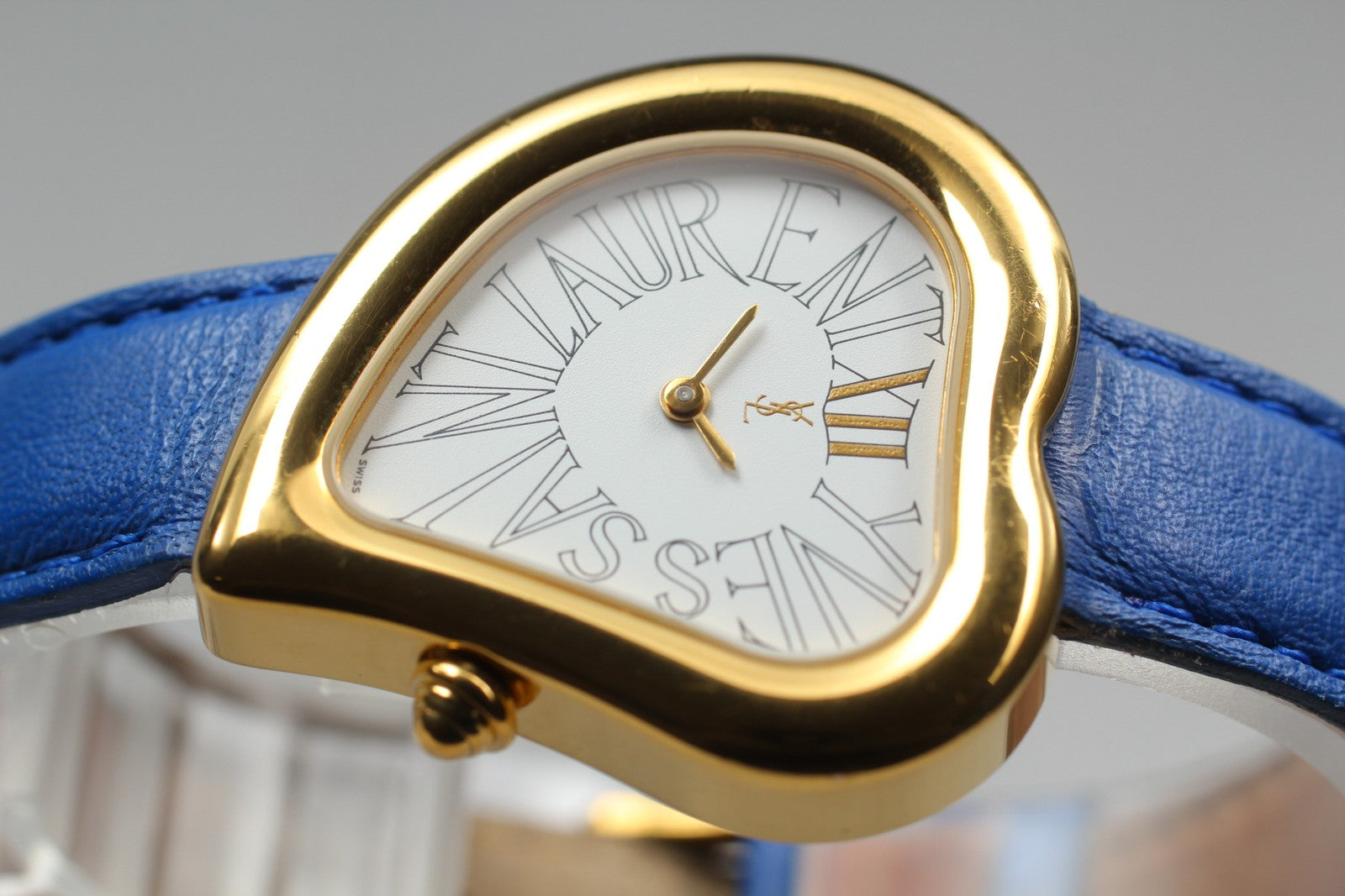 [Exc+5] Yves Saint Laurent Heart Gold Blue 30mm Women's Watch Quartz JAPAN