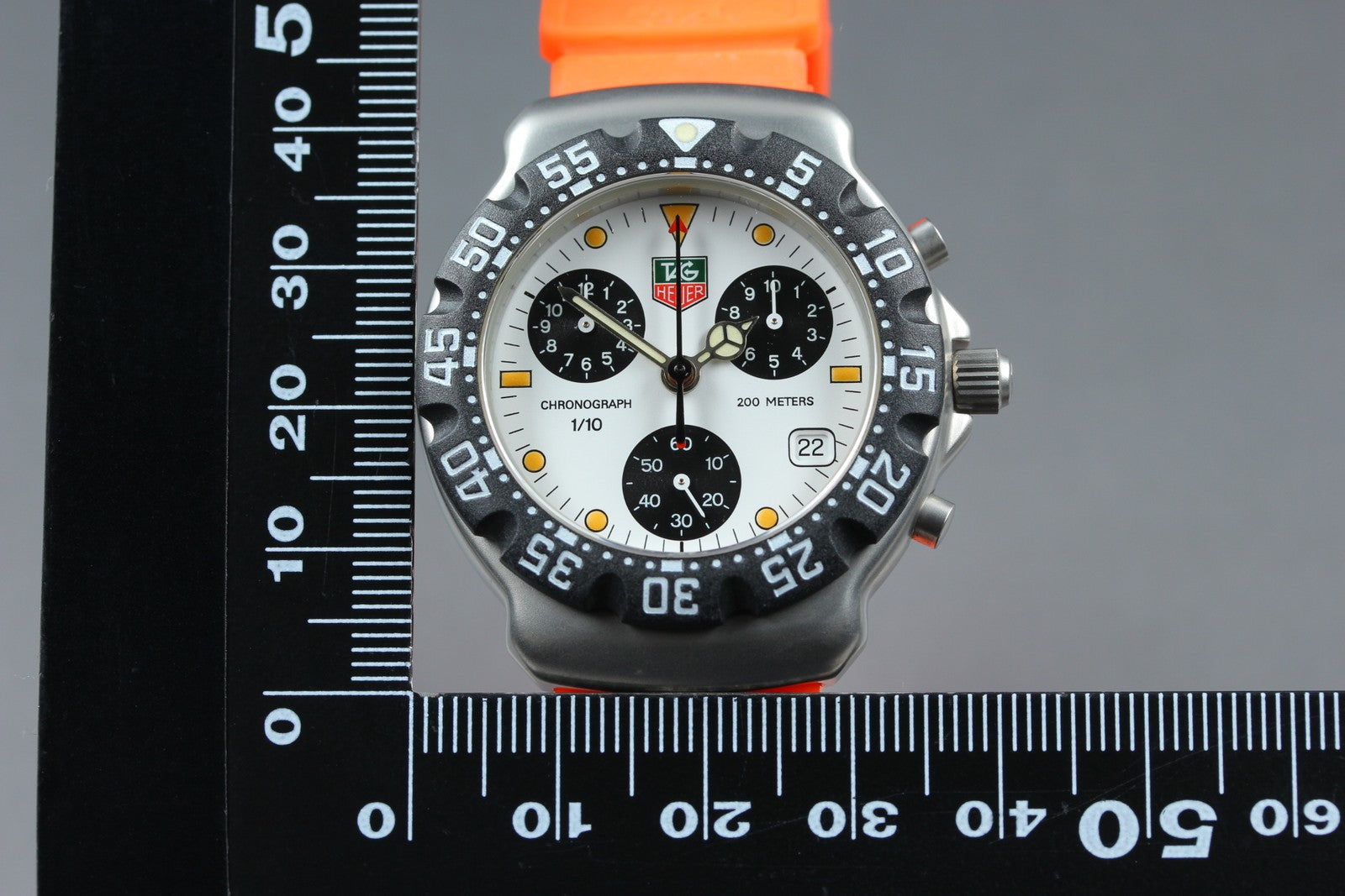 New Batt TAG HEUER Formula 1 CA1212-R0 Quartz Chronograph Men's Watch 37mm JAPAN
