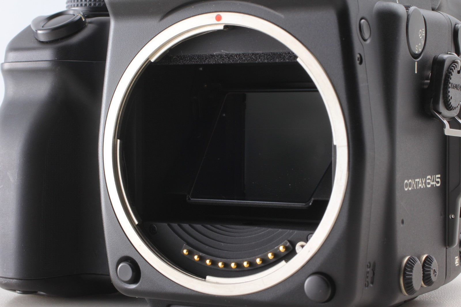 [Near MINT] CONTAX 645 Film Camera AE Finder MFB-1A 120/220 From JAPAN