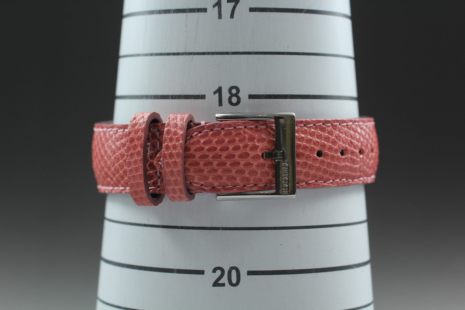 [Exc+5 Box] Gucci G-TIMELESS 126.4 Pink Moon Phase Black Women's Quartz Watch