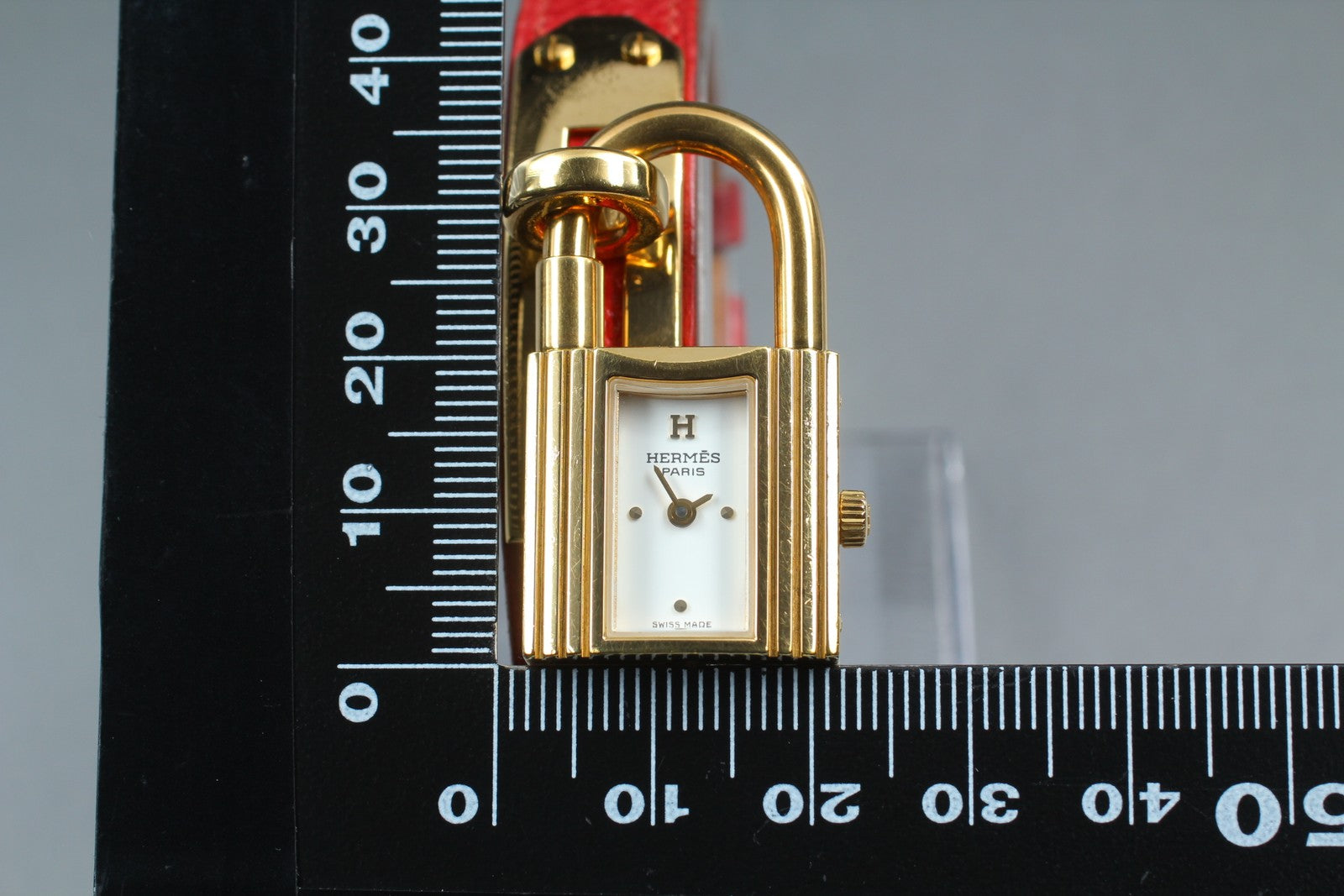 Vintage [Exc+5] HERMES Kelly Watch Gold Red Leather "Z" Woman's Quartz Watch