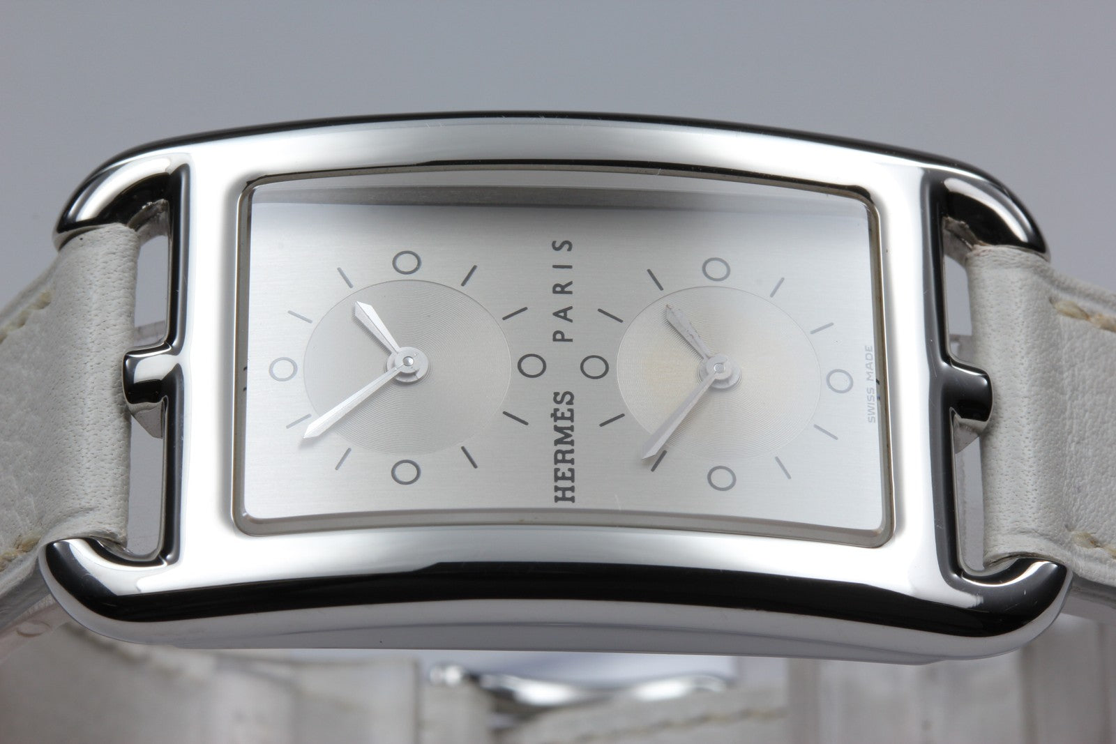 [Overhauled] HERMES Cape Cod Dual Time CC3-510 25mm White Women's Qz Watch Box