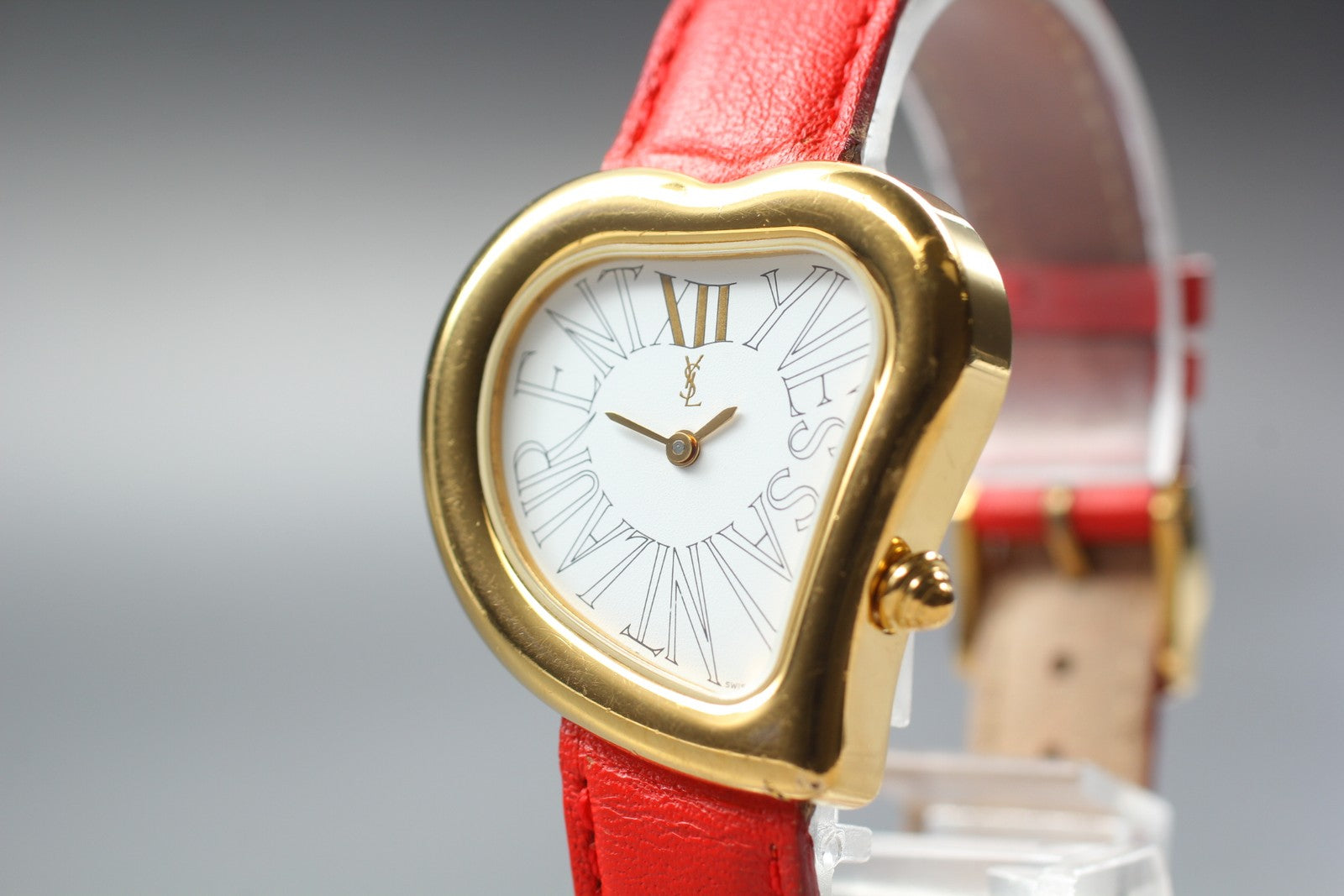 [Exc+5] Yves Saint Laurent Heart Gold Red 30mm Women's Watch Quartz JAPAN