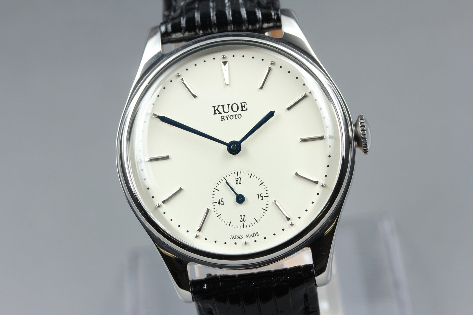 KUOE KYOTO OLD SMITH 90-001 34mm Cream Black Quartz Men's Watch JAPAN [w/Box]