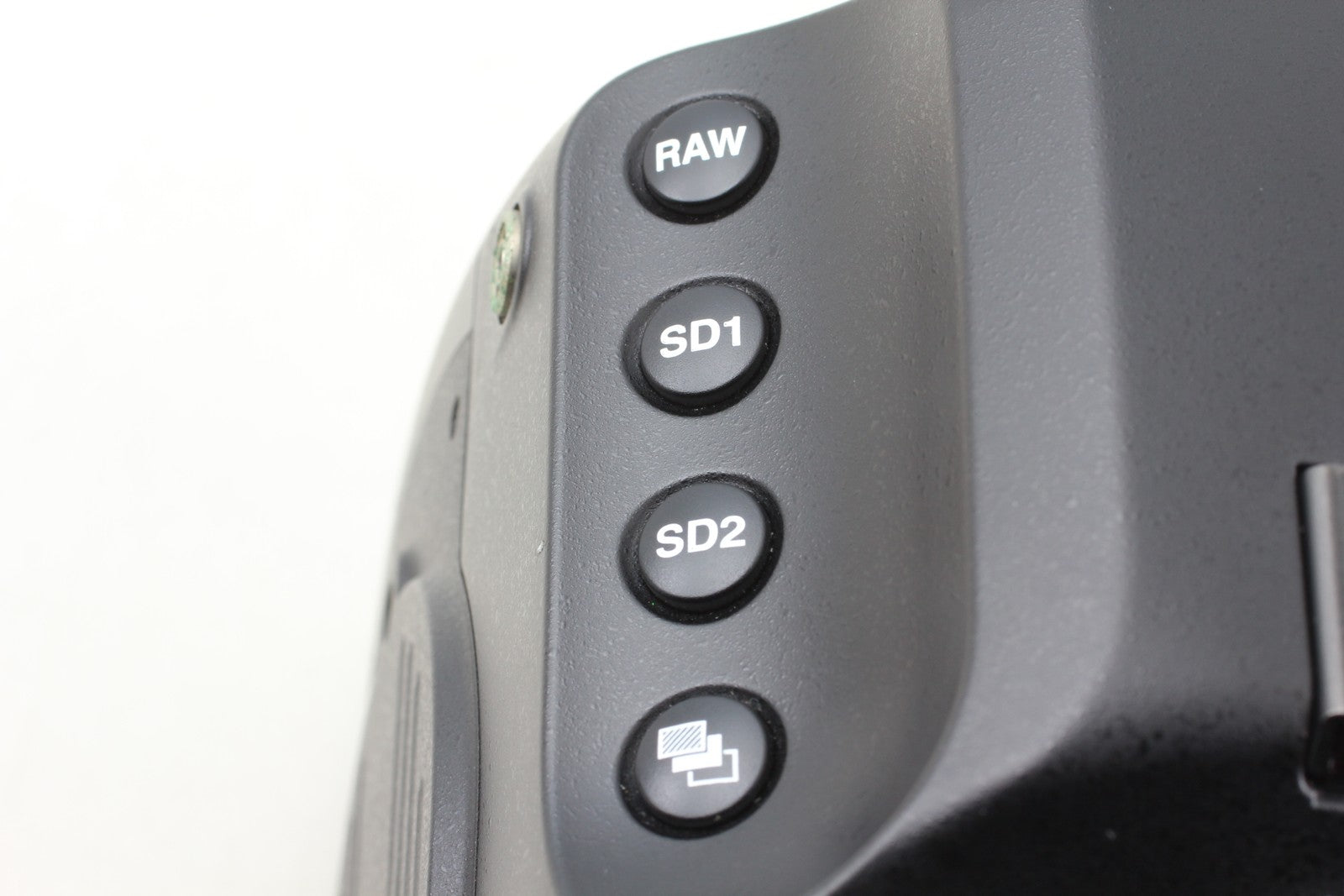 Only 1844 shots / Latest Firmware [MINT] Pentax 645D 40 MP Digital Camera JAPAN