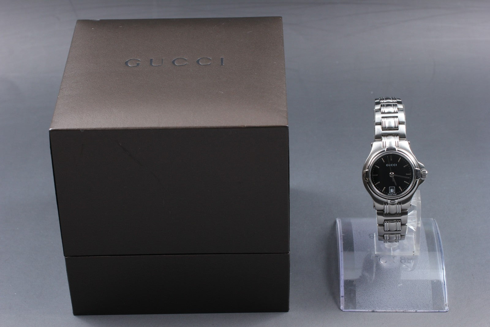 Vintage [Near MINT- Box] Gucci 9040L Black Dial Silver Women’s Quartz Watch